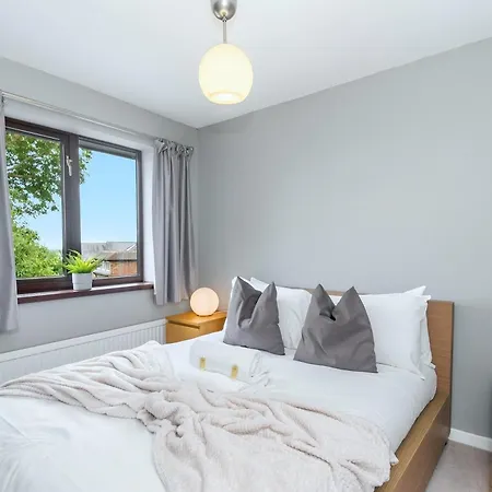 Maison Modern - Family-friendly With Lovely Garden - Pass The Keys Holiday home